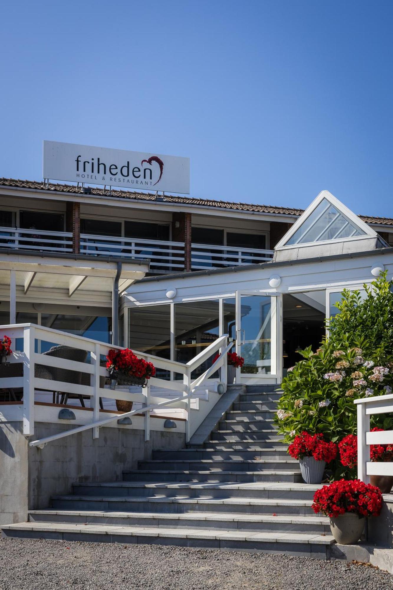 Hotel Friheden Allinge-Sandvig Exterior photo